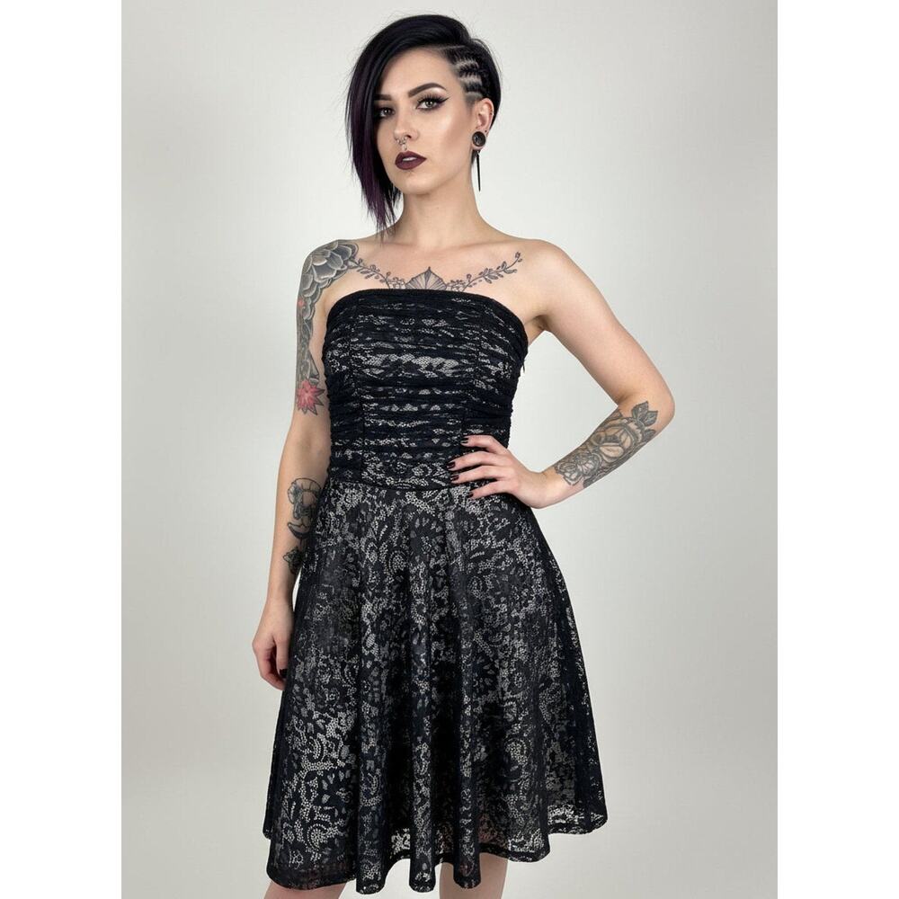 De Laru Size 3/4 Black Lace Fit and Flare Sleeveless Mini Dress